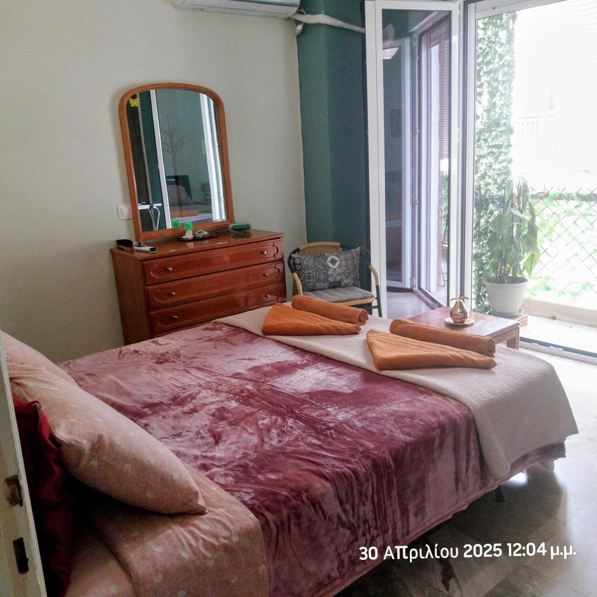 Cozy & Bright Home 50M From Subway -Agios Antonios Athene Buitenkant foto